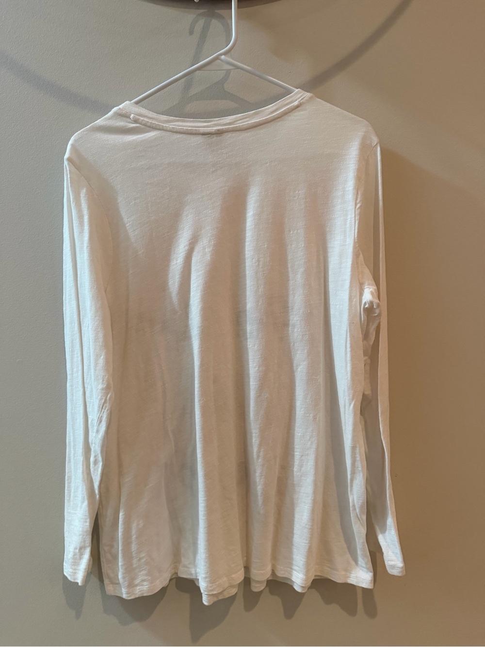 Cato Women’s Plus Size 14/16W White Love Rhinestone Long Sleeve Shirt - Picture 4 of 5